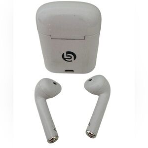 Amazon Lifestyle Advanced Pro White Wireless  Earbuds with Charging Case NWOT